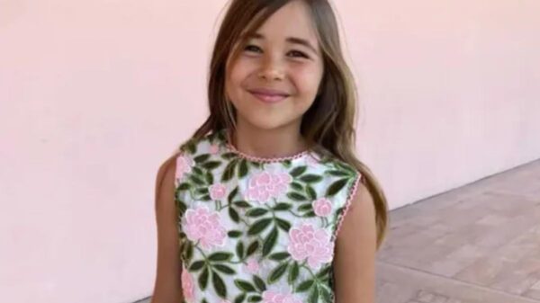 Menina de 9 anos atacada por tubarão