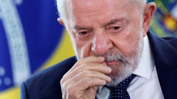 presidente Lula preocupado pela reprovação
