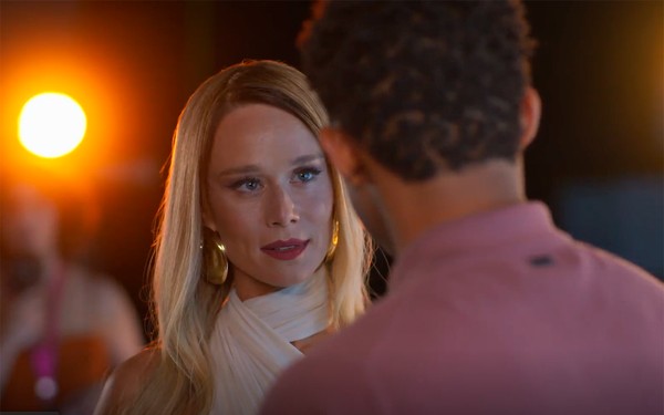 Samuel se decepciona ao descobrir que foi usado por Mirna