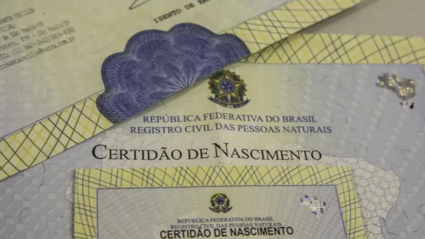 Certidão de nascimento Brasil