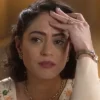 Clarice (Carol Castro) em cena de Garota do Momento; Bia (Maisa) ainda conseguirá enganá-la