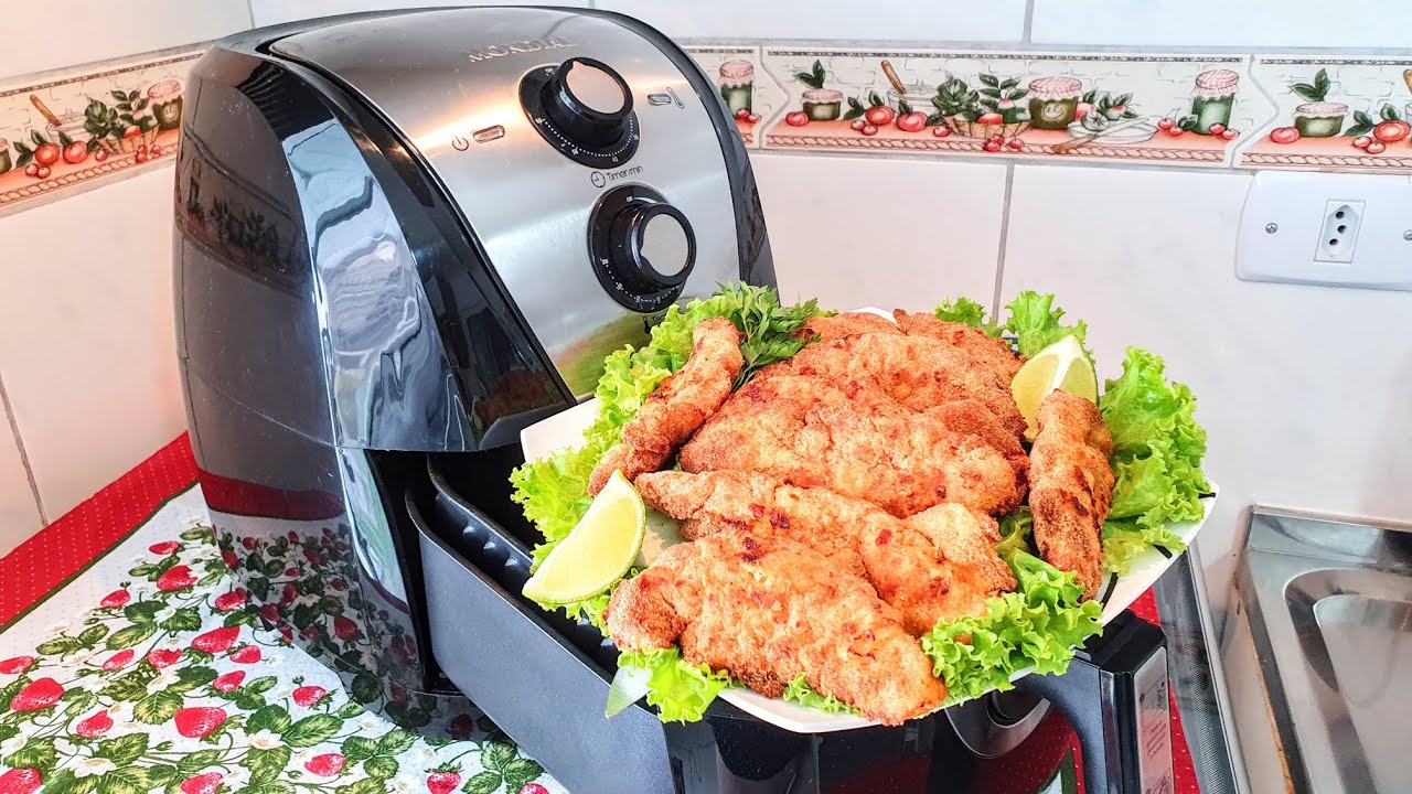 Frango empanado crocante feito na airfryer