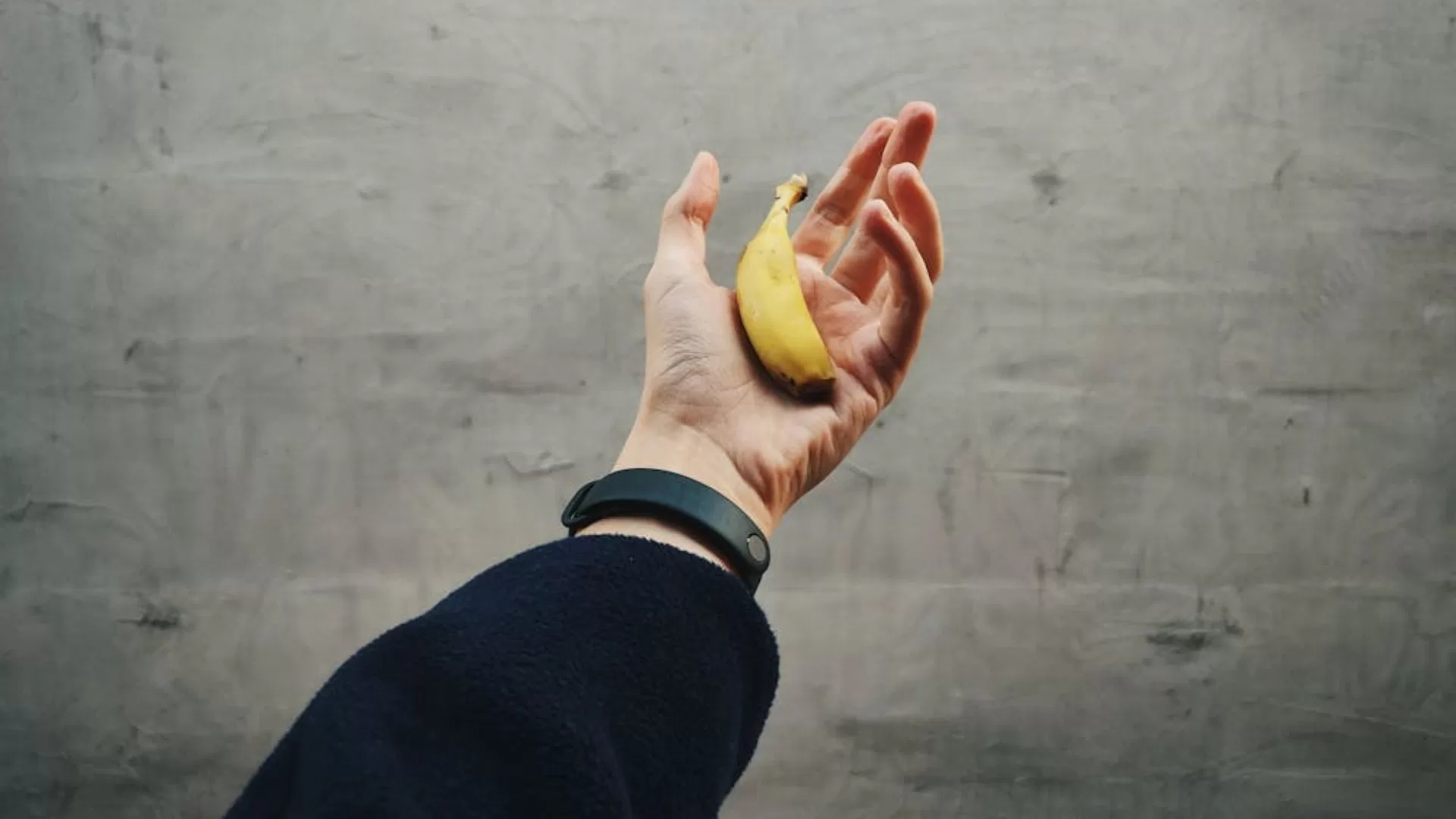 A melhor posição sexual para quem tem pinto pequeno, segundo sexólogos